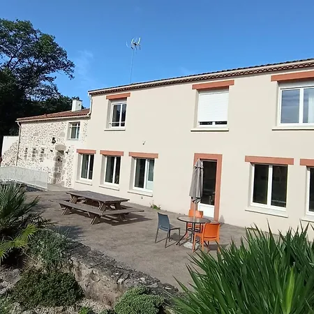 Apartment La Sevre Le Longeron